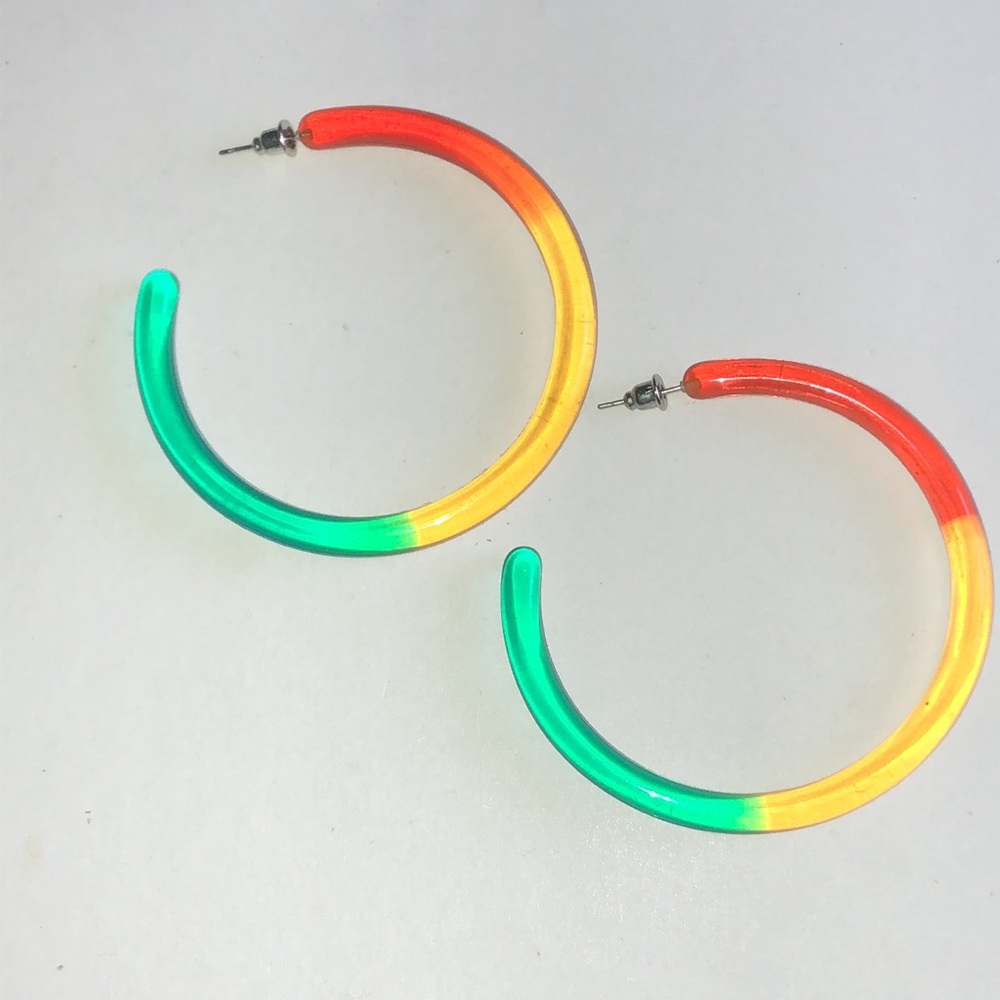 Colorblock Gradient Acrylic Hoop Earrings - Orange, Yellow, Green - Picture 2 of 4